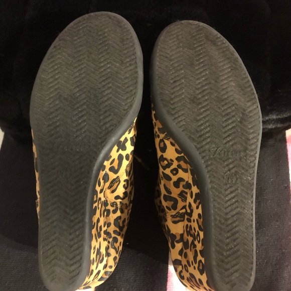 NWOT Forever 21 Leopard High-Top Bootie Sneakers - Picture 9 of 9